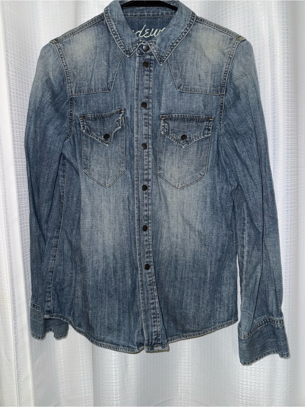 Madewell women’s M Blue Denim Cotton Long Sleeve Button-Up Shirt Pockets medium